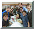 Fam_around_Jonathon_Comp.jpg (43288 bytes)